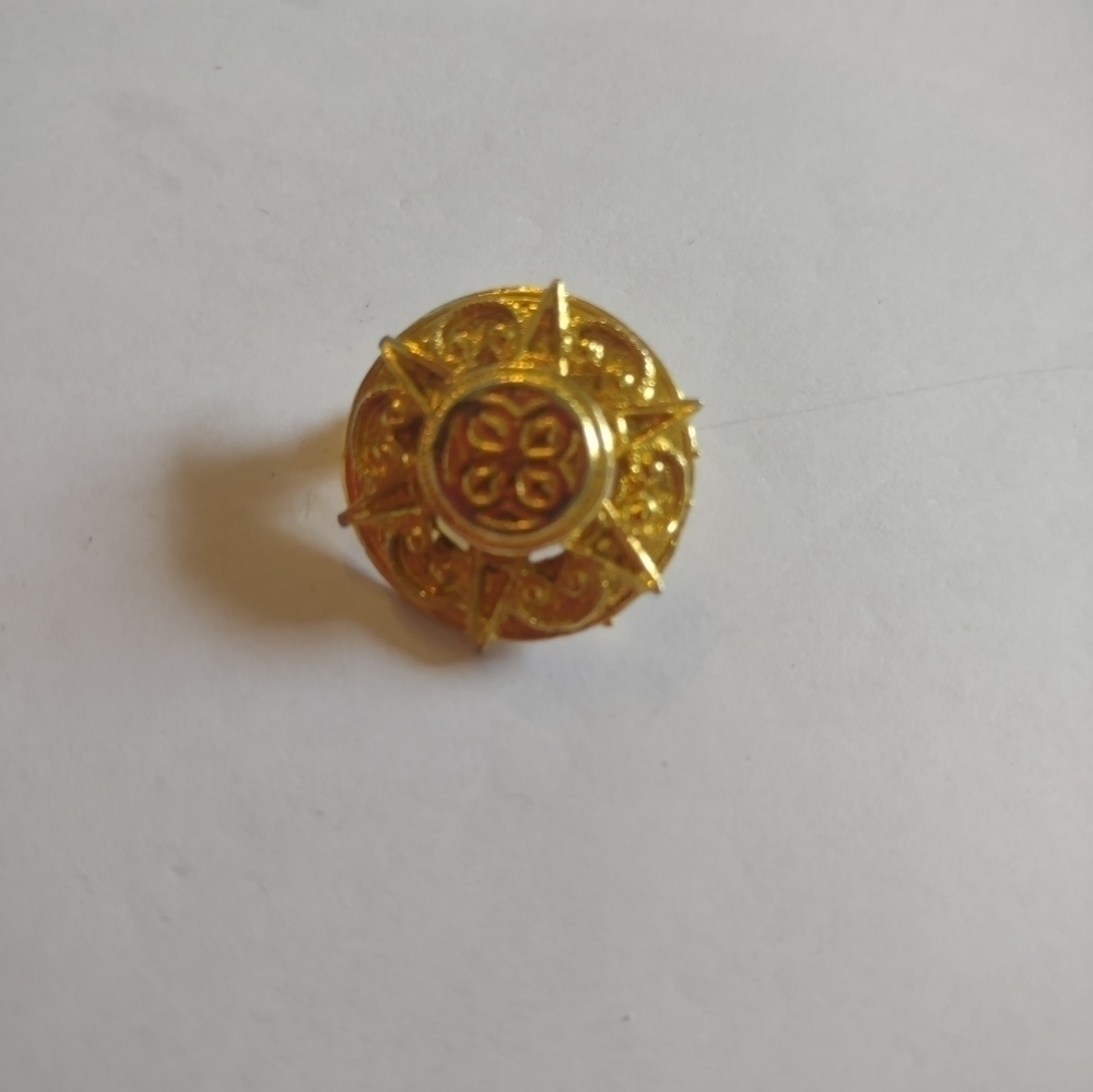 Art Signed women's ESTATE brooch pin